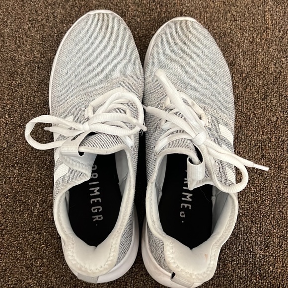 adidas shoes - Picture 3 of 6